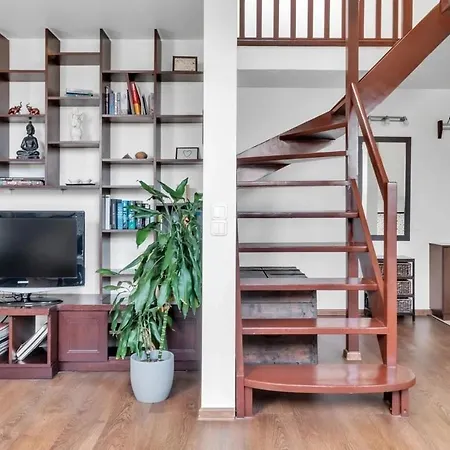 Old Town Amber Penthouse Апартаменты *